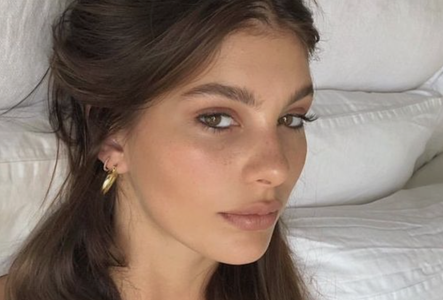 De nieuwste zomer make-up trend: sunburn blush