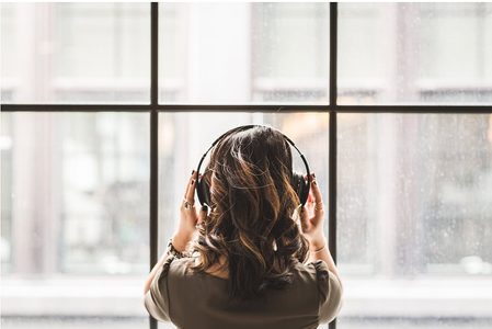 Illustratie voor: 5x de fijnste Nederlandstalige podcasts