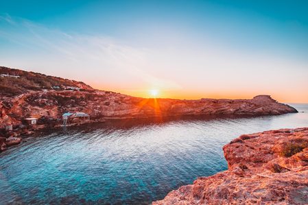 Unsplash Michael Tomlinson