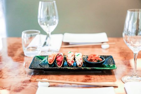 Illustratie voor: Fan van sushi? MOMO is de perfecte plek voor je sushilunch