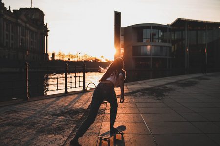 Illustratie voor: Een hekel aan sporten? Zo wordt het makkelijker!