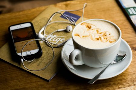 Illustratie voor: Podcast voor dummies: Want wat is een podcast nou precies?