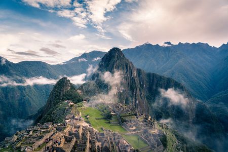 Illustratie voor: Wederom weer een prachtig natuurverschijnsel: de rode rivier in Peru