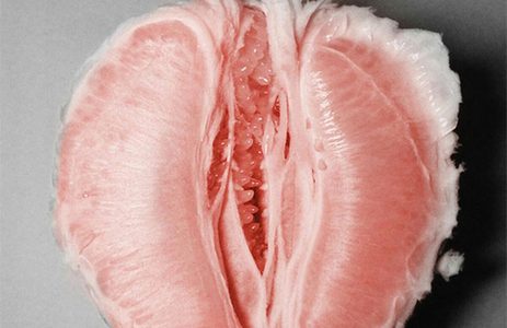 Illustratie voor: Onzeker over de geur van je vagina? Wij leggen het uit