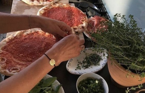 Illustratie voor: Waarom koken zo goed is voor je mentale gezondheid