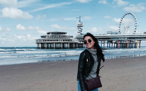 Illustratie voor: De cityguide voor Den Haag en Scheveningen