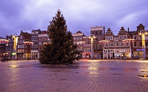 Illustratie voor: Er komt een super grote kerstmarkt naar Amsterdam met alles erop en eraan