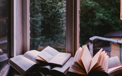 Illustratie voor: De top 7 mooiste boeken voor de maand oktober