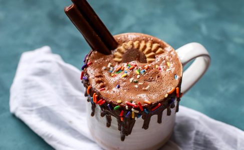 Illustratie voor: Rode wijn chocolademelk is een ding en het is geweldig