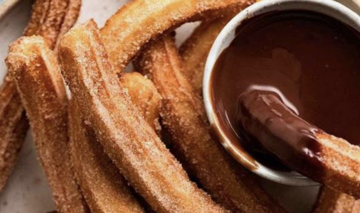 Illustratie voor: Geniaal: Lidl verkoopt nu een churro maker!