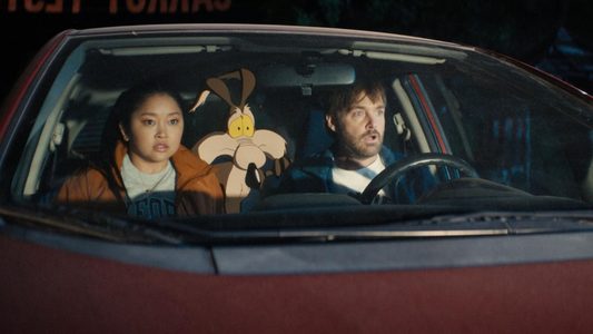 Lana Condor en Will Forte