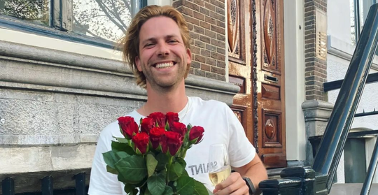 Illustratie voor: Shocking! Zo lang moet Thomas samenblijven met de winnares van De Bachelor