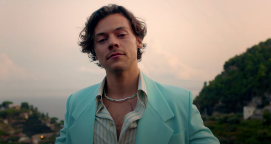 harry styles e1699956665195