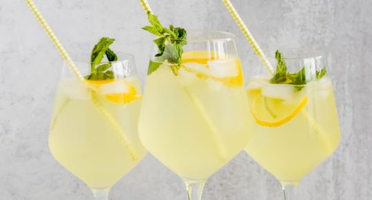 Limoncello prosecco