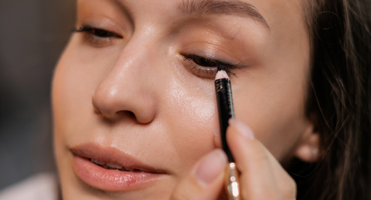 eyeliner jonger uitzien