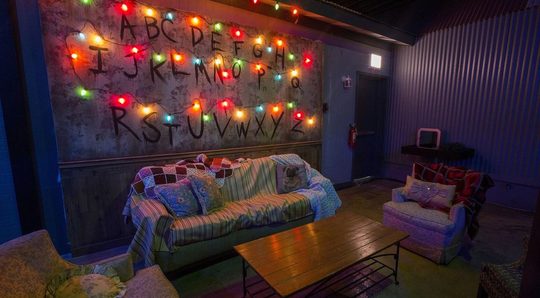 Illustratie voor: Deze Stranger Things thema bar brengt de Netflix show tot leven