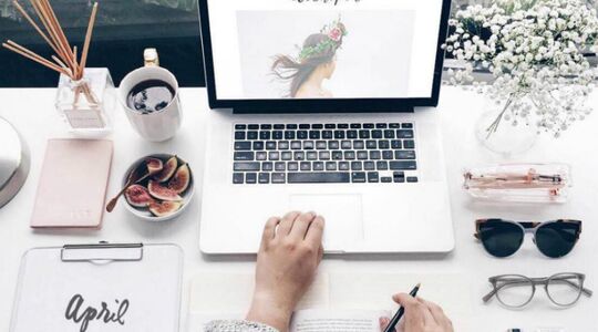 Illustratie voor: Saai werk? Zo hoef je je niet te vervelen en blijf je productief