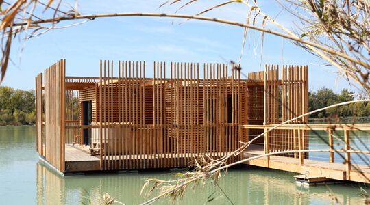 Illustratie voor: Dit drijvende eco-hotel in Frankrijk zorgt voor de ultieme ontspanning