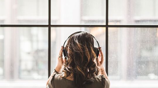 Illustratie voor: 5x de fijnste Nederlandstalige podcasts