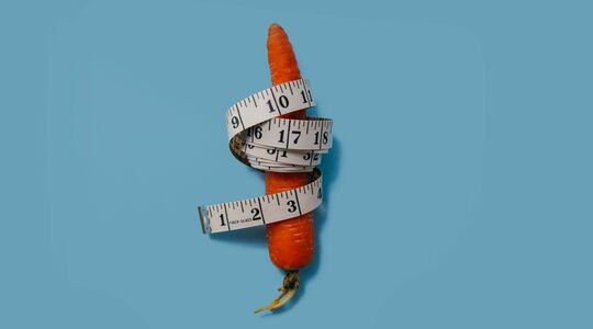 Illustratie voor: Bestaat een zomerpenis nou echt? Is een man groter geschapen in de warmere maanden?