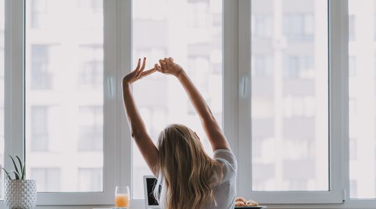 Illustratie voor: Tips om productief thuis aan het werk te gaan en een burn-out te voorkomen