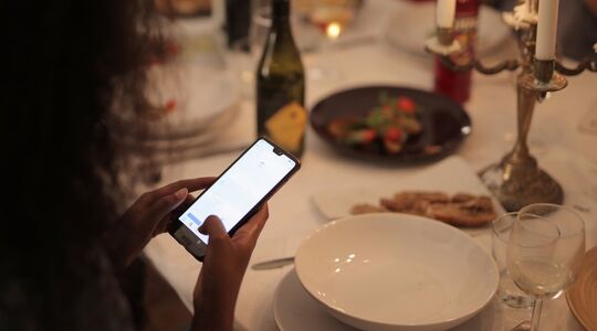 Illustratie voor: De lekkerste restaurants in Amsterdam die nu bezorgen: de Pijp