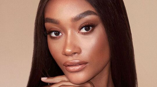 Illustratie voor: De ultieme nude look creëer je zo (en staat iedereen prachtig)