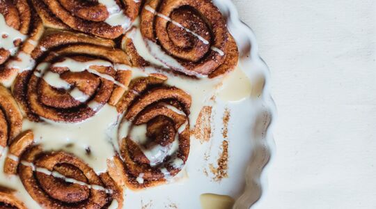 Illustratie voor: Je nieuwe verslaving: cinnamon rolls (kaneelbroodjes)