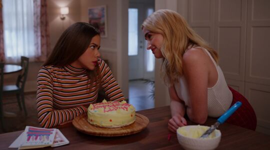 Illustratie voor: Inside information: we weten steeds meer over Ginny & Georgia S2