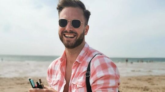 Illustratie voor: Childhood crush! Zo zag Jim Bakkum er vroeger uit