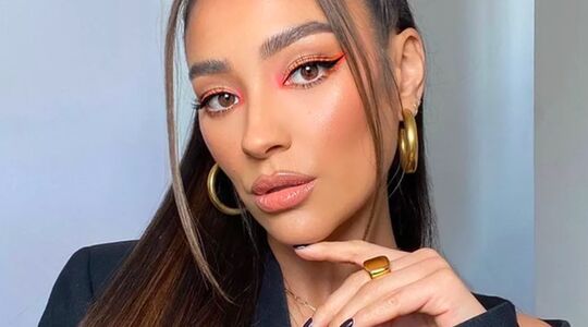 shay mitchell