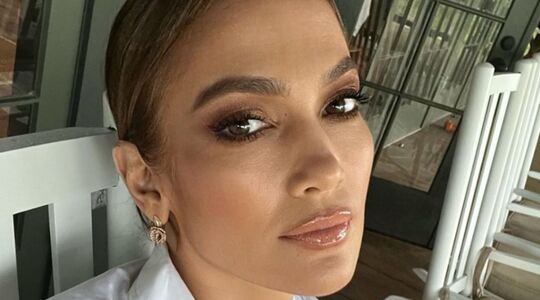 Jennifer Lopez skin