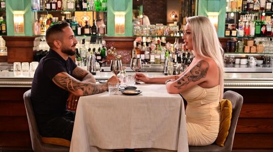 Jade en Gio Eating with my Ex