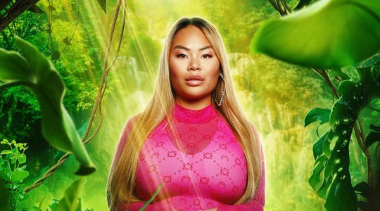 lena echte meisjes in de jungle vallen bbl grapjes