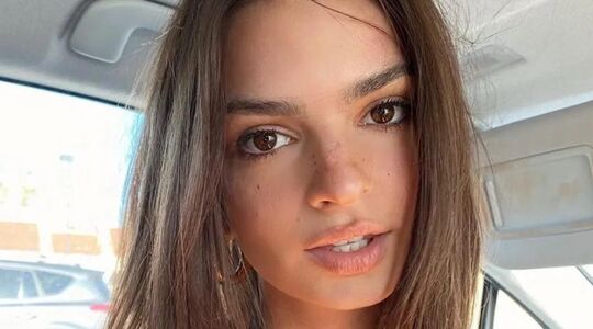 Emily Ratajkowski Work-out Routine
