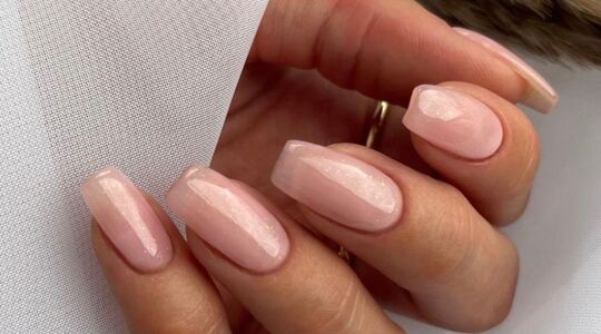 lipgloss nails