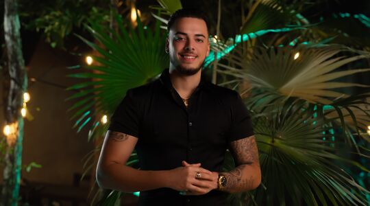 Joel Temptation Island foto's van vroeger