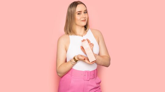 julia clay and glow