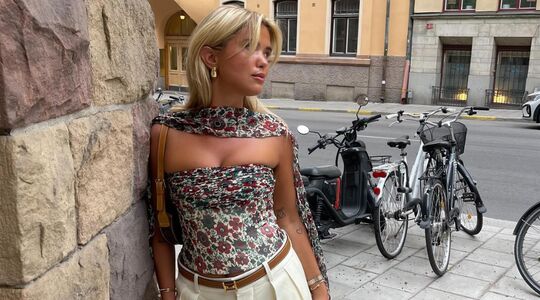 matilda djerf lang haar dun slap futloos