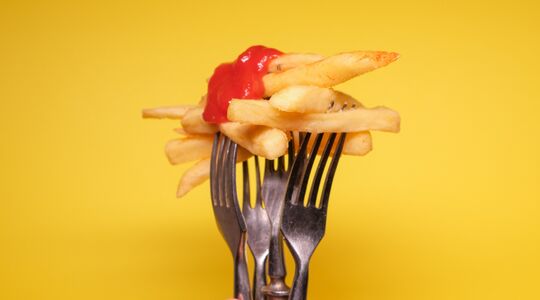 truc-ketchup-fles-leeg-tiktok