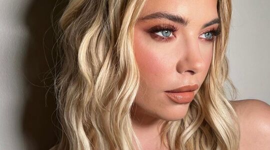 ashley-benson