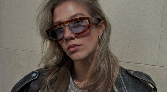 Anouk Pompe lanceert eigen brillenmerk