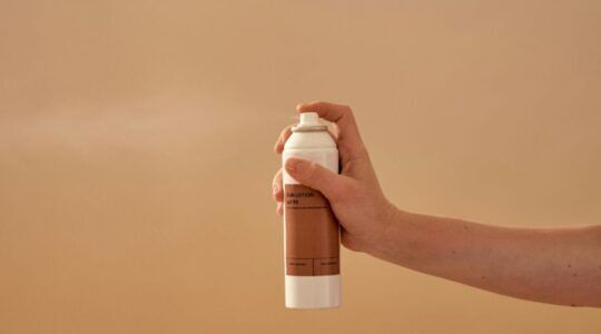 Zonnebrand in de winter? Jep, soms is smeren nog steeds slim!