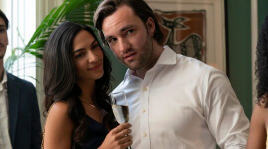 Lydia en Stephen in Temm Me Lies.