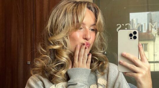 Vrouw met blow out.