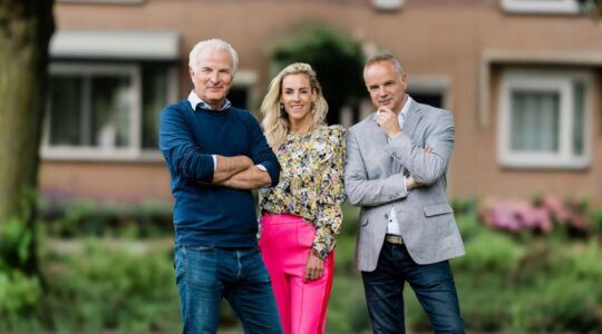 Alex van Keulen, Bob Sikkens en Roos Reedijk in Kopen Zonder Kijken.