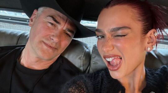 Dua Lipa en haar vader.