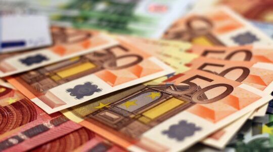 Briefjes van 50 euro.