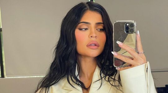 Kylie jenner make-up