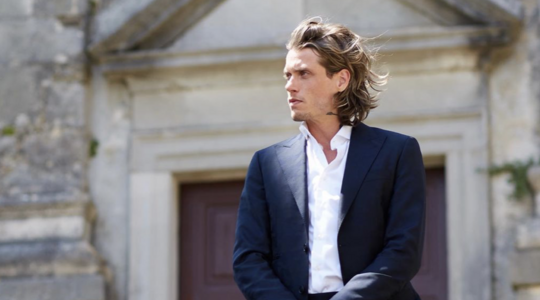 Bachelor Tony Junior